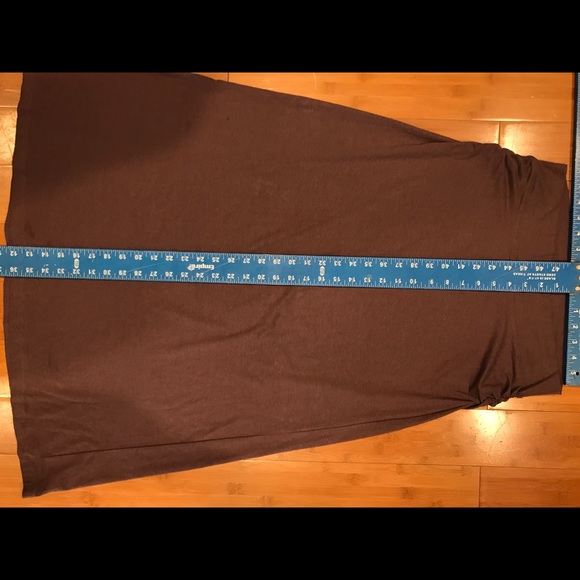 Figs top and skirt - Picture 3 of 5